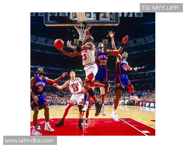 篮球与足球的双重热爱一位足球球星的篮球情缘与成长故事